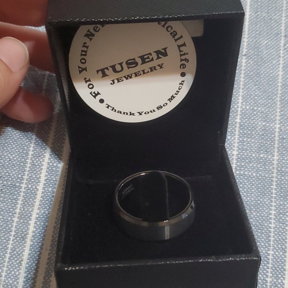 Mens Tunsen wedding band